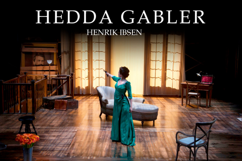 Hedda Gabler Theatre Performance